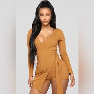 NWT Fashion Nova It’s A Wrap Ribbed Romper Womens 1X Mustard Brown Ribbed Sexy